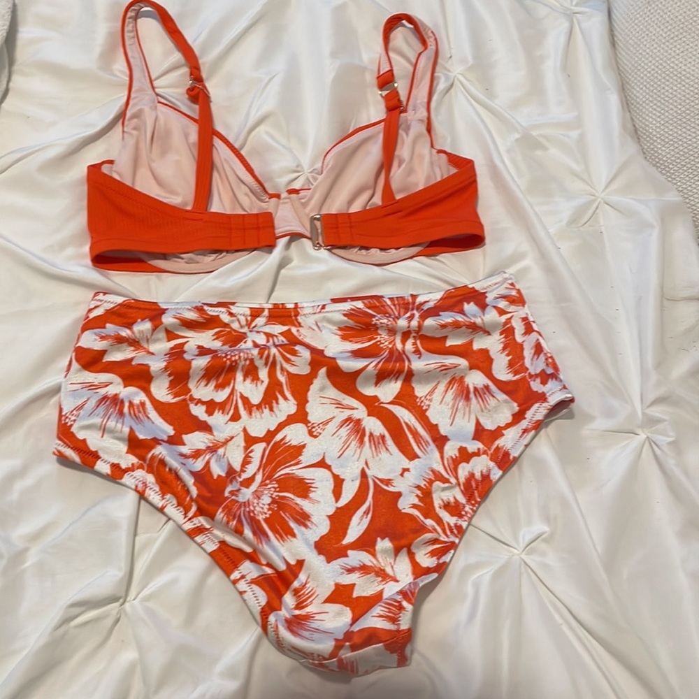 Bikini Set - image 3